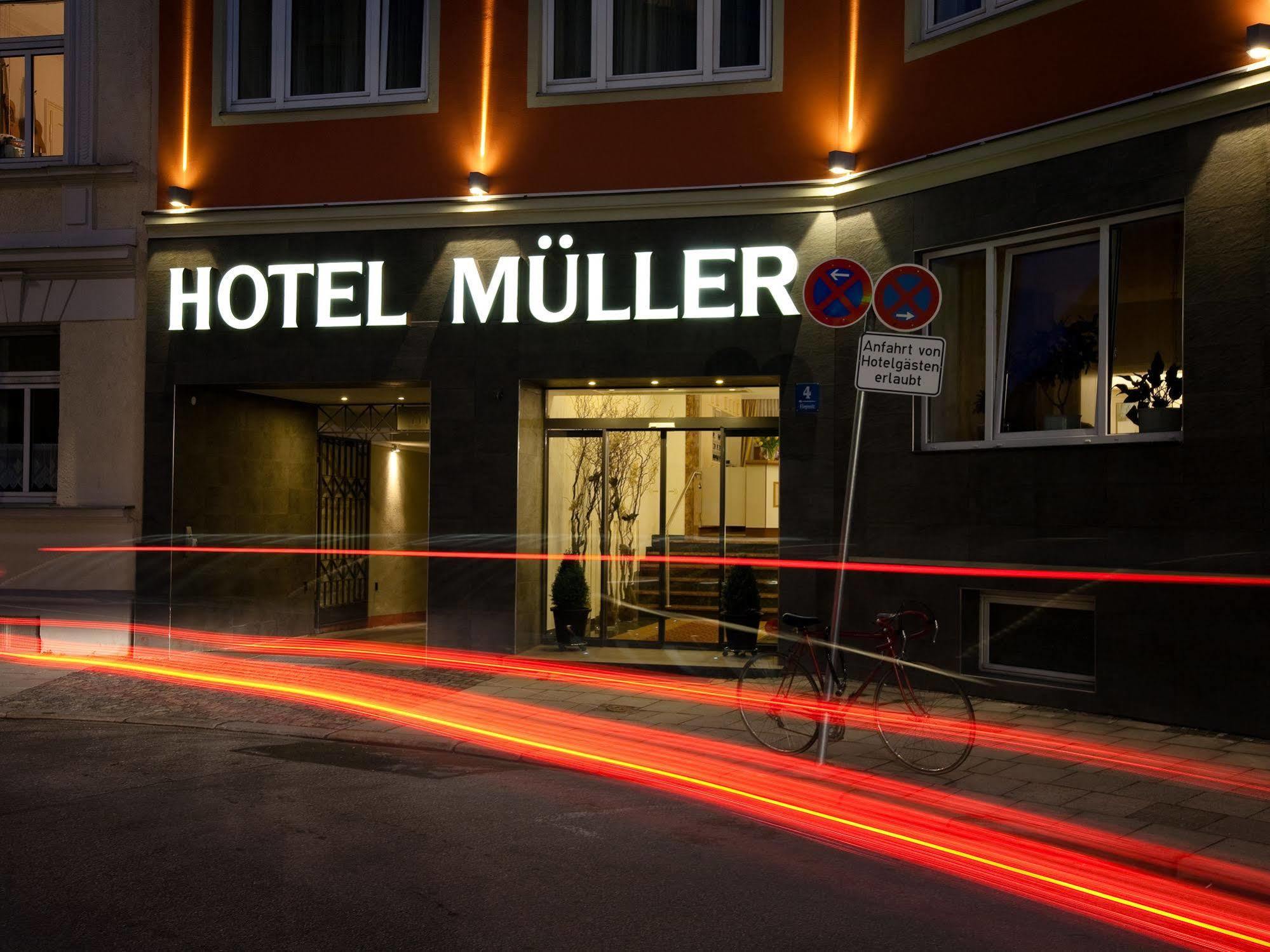 Hotel Mueller 3*