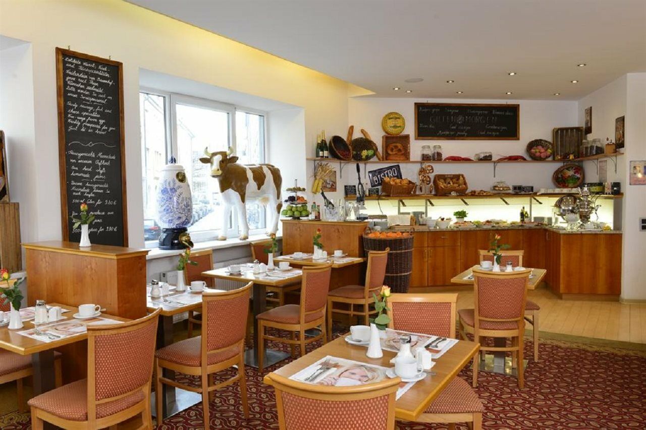Hotel Mueller 3*
